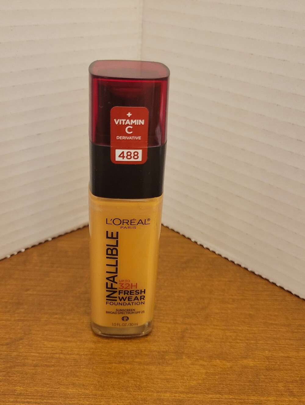 L'Oreal Infallible Liquid Foundation-Vitamin C-SPF 25, 488. New